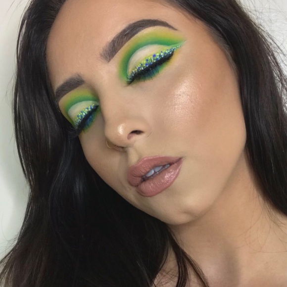 π NWT "Take Me To Ibiza" Palette BH Cosmetics!π - Picture 2 of 6